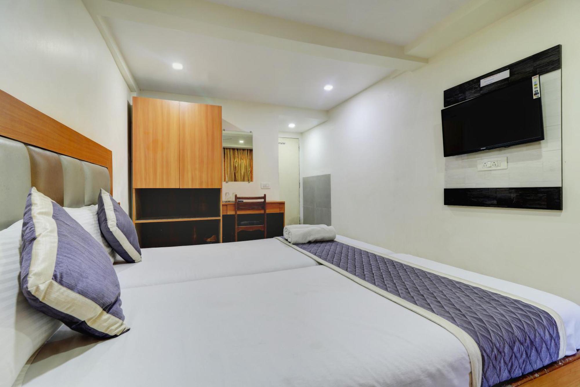 Hotel New Sarovar Grand Panvel Eksteriør bilde