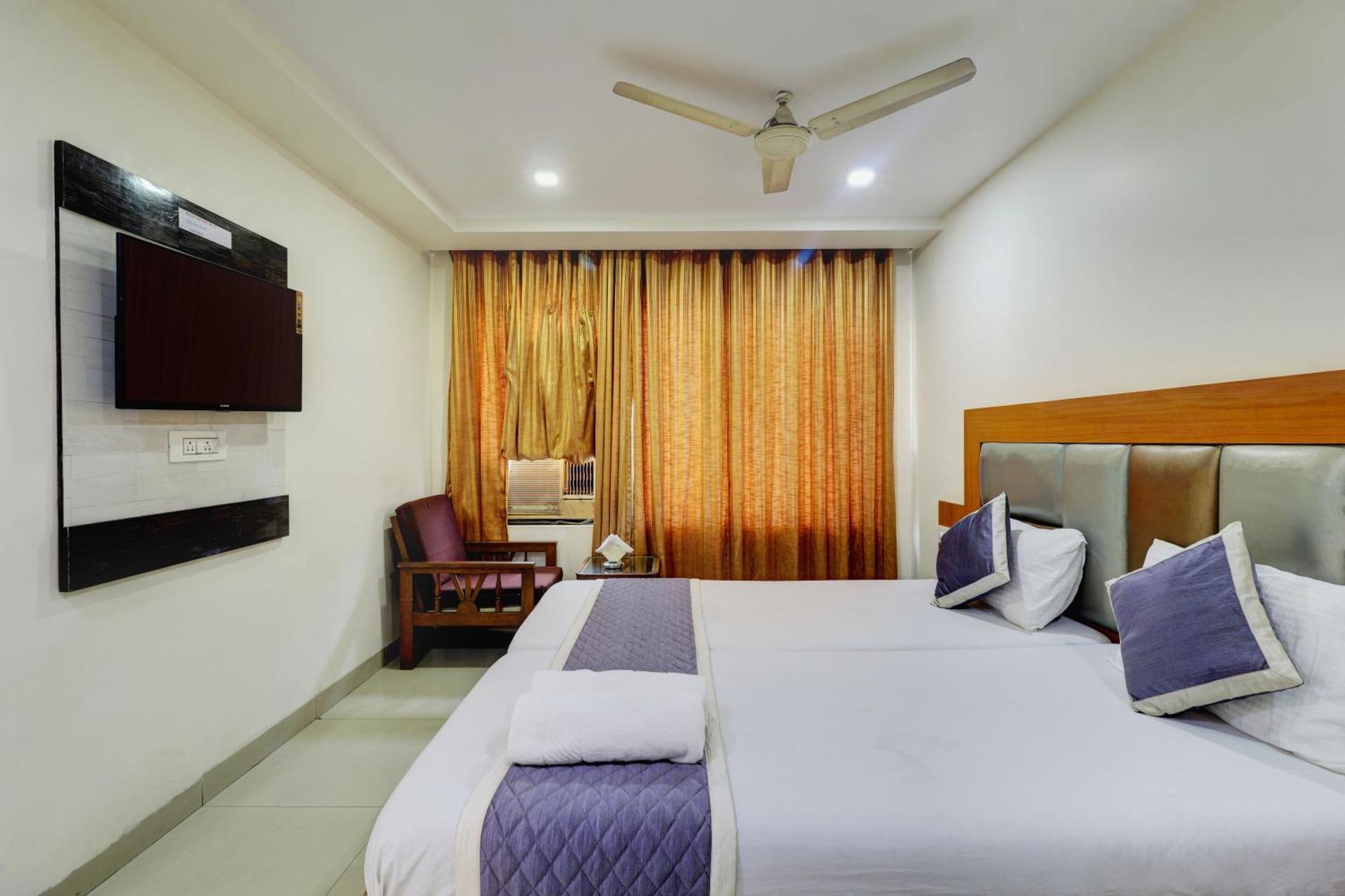 Hotel New Sarovar Grand Panvel Eksteriør bilde