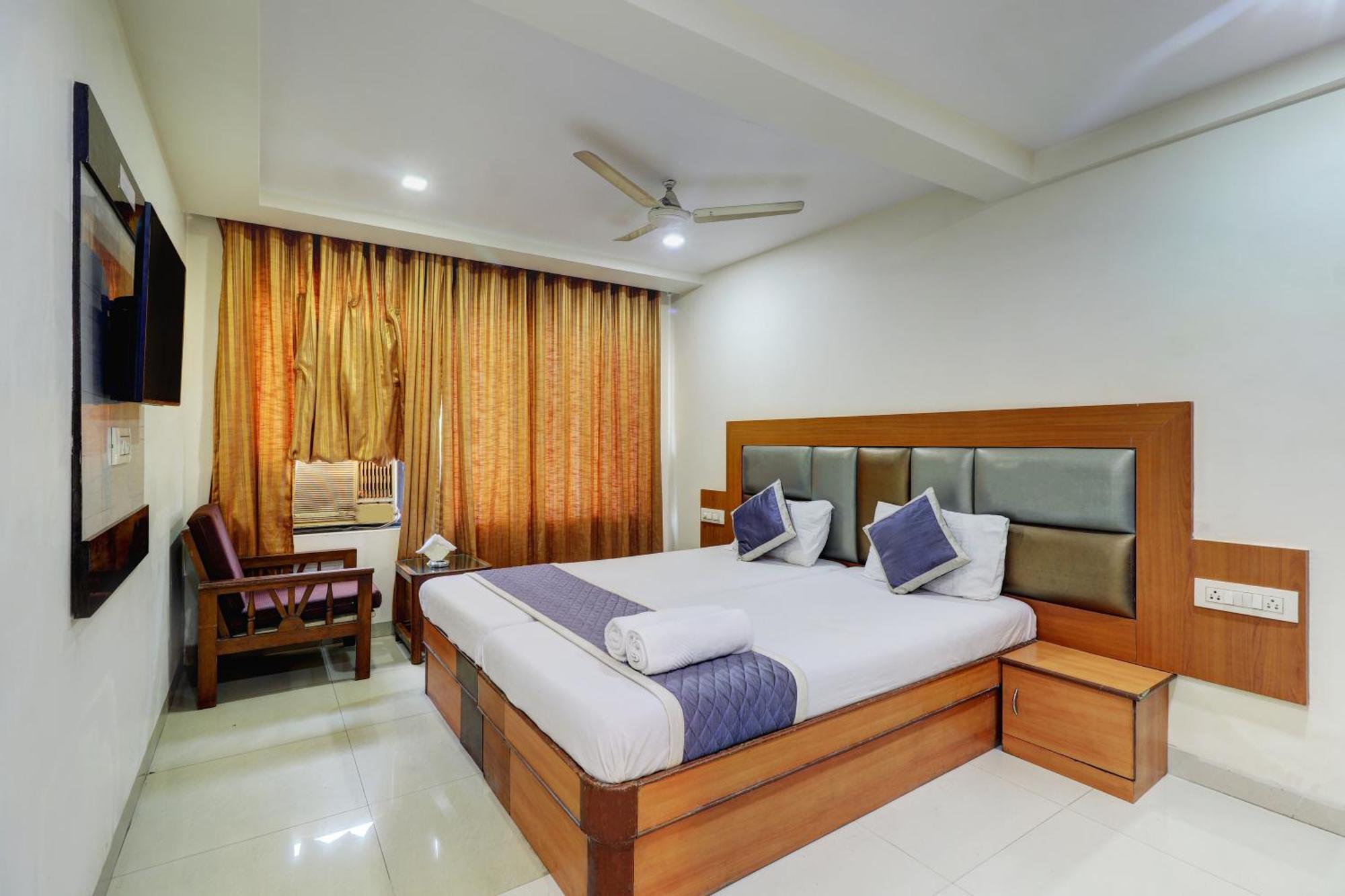Hotel New Sarovar Grand Panvel Eksteriør bilde